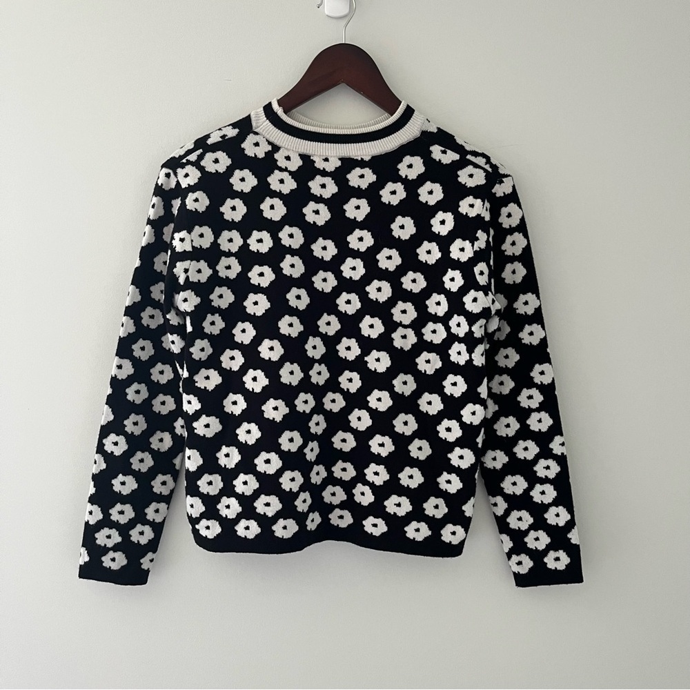 Daisy Knit Sweater Cottagecore Pullover Black White Floral - Picture 4 of 8